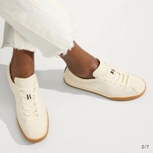 Rothys Blonde The Lace Up Sneaker